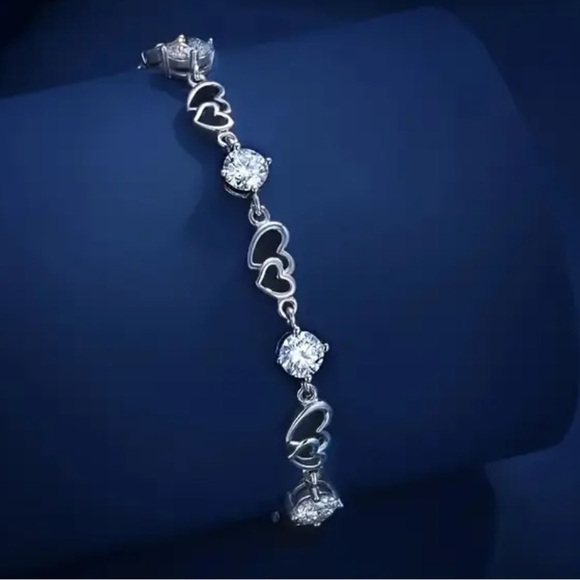 CZ Silver Heart Bracelet - Picture 2 of 4